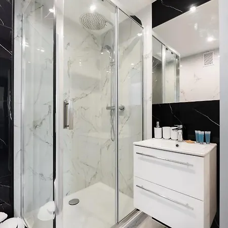 Wasilkowskiego Luxury * Varsó